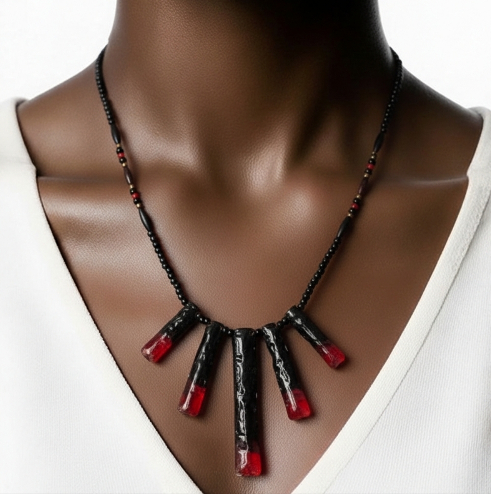 Vintage 80s Black and Red Beaded Copper Enameled Necklace